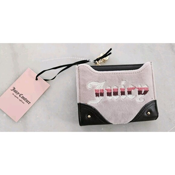 New Juicy Couture Retro Vibe Double Medium Zip Around Wallet NWT - Picture 1 of 9